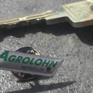Anstecknadel bzw. Pin mit AGROLOHN Druck